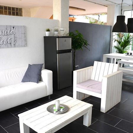 Beach House Castelldefels Rom bilde